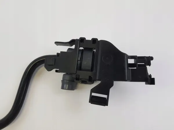 Bränsle Undertrycksventil OEM 7636149 BMW M3 M4 M2 image 4