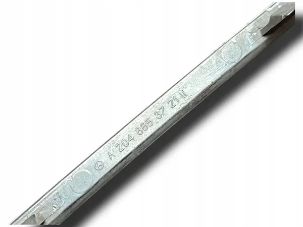 Rivestimento paraurti cromato anteriore sinistro Mercedes C-Class W204 T575 image 3