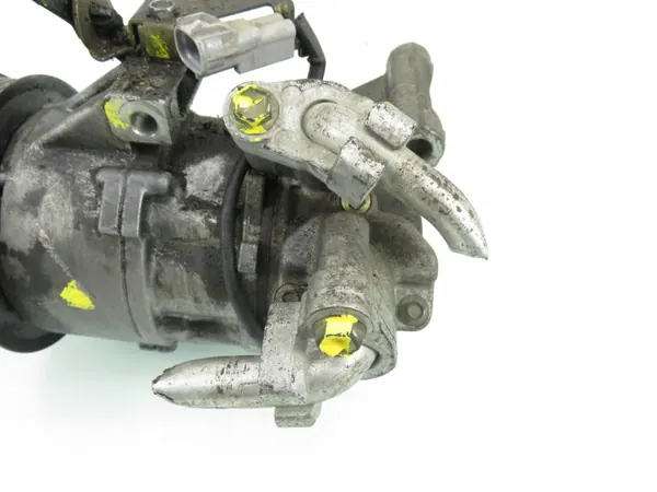 Toyota Yaris I airco compressor OEM 4472209464 image 5