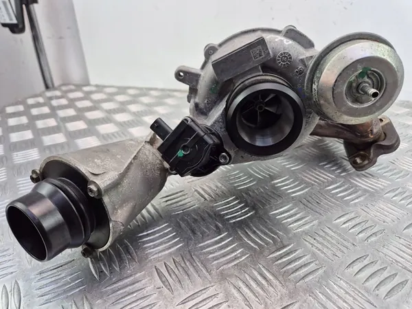 Turbo Mercedes E200 CGI W212 A2740904080 image 3