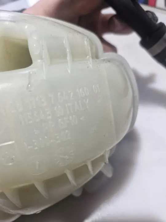 BMW F20 F21 F30 F31 F36 Expansionskärl Slangset 8579941 image 2