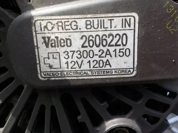 KIA CEED HYUNDAI I30 1.6 CRDI Vaihtovirtageneraattori 37300-2A150 image 3
