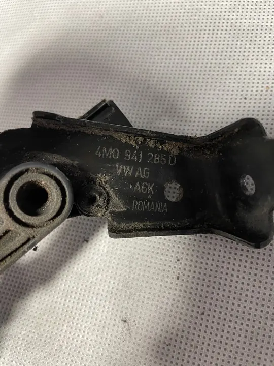 Sensor de nivelamento de faróis Audi RSQ8 Q7 OE 4M0941285D image 2