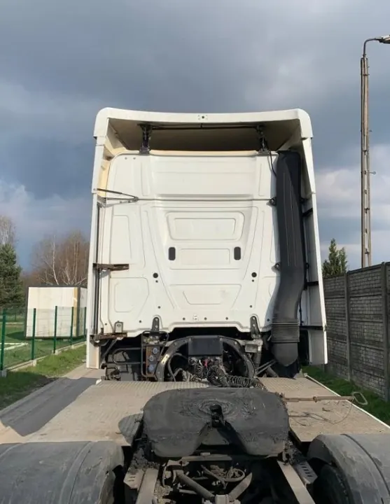 Complete cabine Mercedes-Benz OE voor Actros MP5 Euro 6 image 6