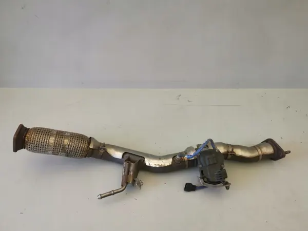 Kaasuputki Nissan X-Trail T32 OEM HUYR45Y7RFTY image 4