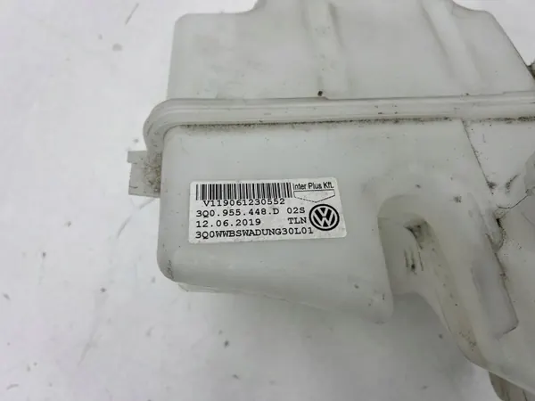 Pesulaitteen säiliö OEM 3Q0955448D VW Golf VII:lle image 3