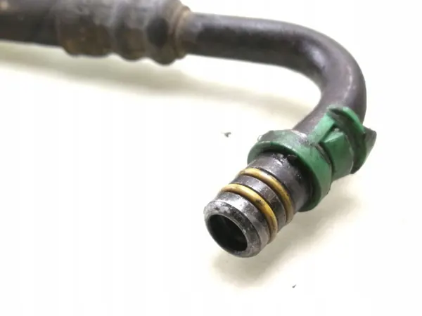 Conduit de refroidisseur d'huile OEM 8649520 pour Volvo V70 image 3
