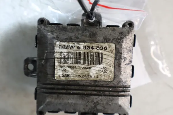 Módulo de orientação farol BMW OEM 6934836 - Usado image 4