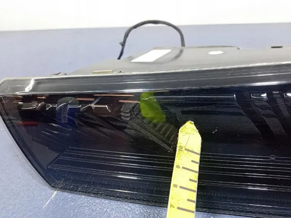 Luz interior trasera derecha PEUGEOT 508 II SW image 6