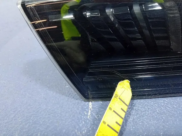 Luz interior trasera derecha PEUGEOT 508 II SW image 8