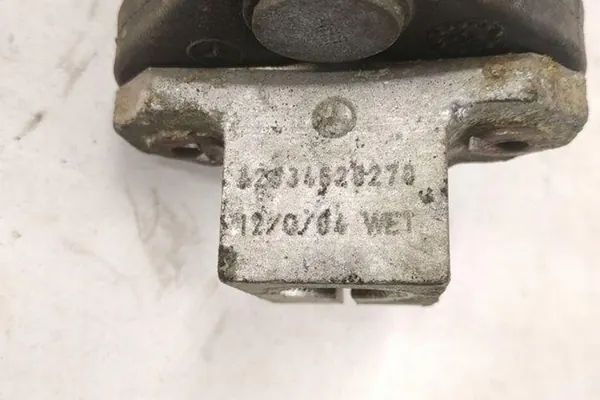 Styrkolonnans anslutning MERCEDES-BENZ E (W211) A2034620278 image 3