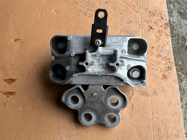 Support de transmission gauche Ford Transit Custom MK2 image 1