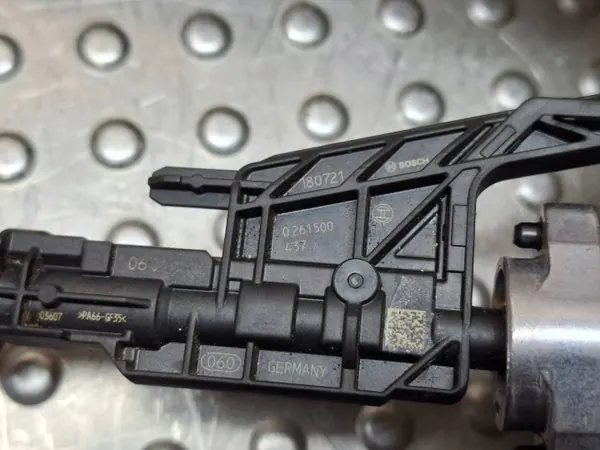 Injectorrail Set OEM S25165747 voor Mini Cooper F56 image 4