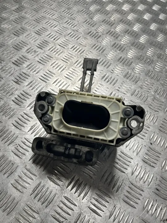 Volkswagen Polo VI 2020 Motorsteun rechterzijde OEM 2Q0199262BN image 2