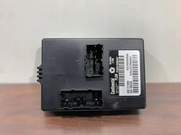 Module de hayon Chrysler Pacifica OEM 683160994AF image 3