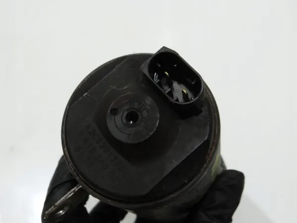 Regulador de árbol de levas BMW OEM 7518204 E60/E61 image 5