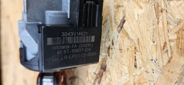 FORD KUGA MK2 1.5 B 16r Interruptor de Encendido 6E5T-15607-CA image 3