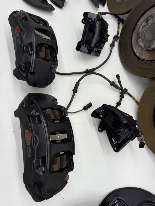 AUDI S6 C7 Jarrusatulat + Levyt Täydellinen Setti OEM image 10