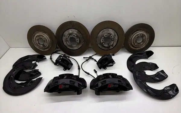 AUDI S6 C7 Jarrusatulat + Levyt Täydellinen Setti OEM image 2