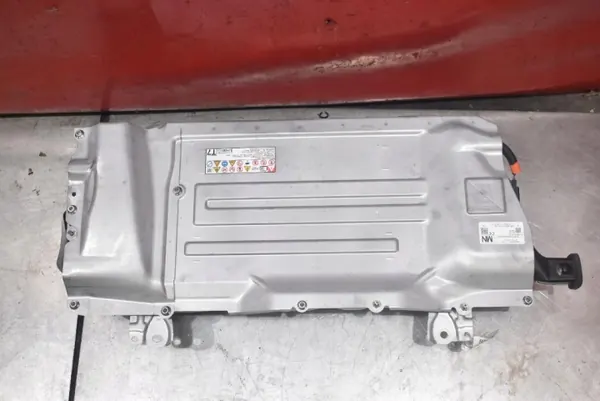 Gebruikte accu OEM G9280-K0012 voor Toyota Yaris Cross image 2