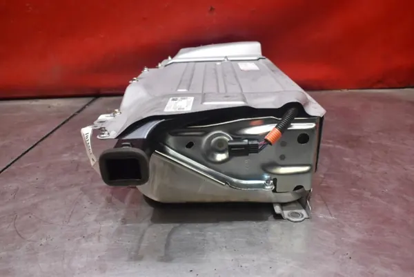 Gebruikte accu OEM G9280-K0012 voor Toyota Yaris Cross image 3