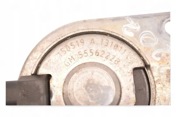 Soupape de Commande Arbre à Cames Opel OE OEM 55562223 image 4