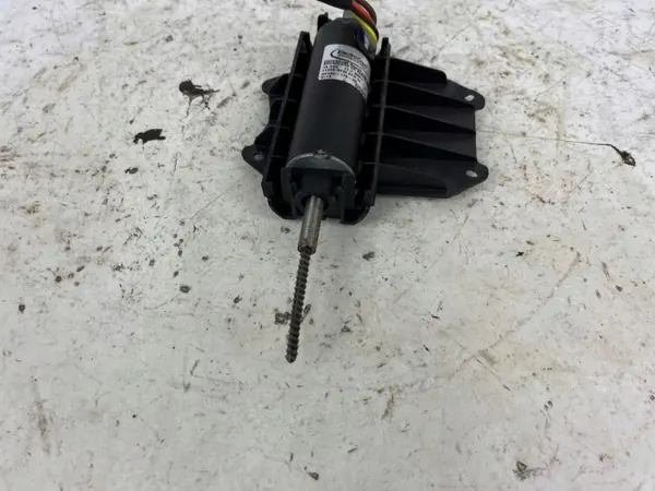 Tesla Model X Sitzmotor OEM 050128 - Gebraucht image 4