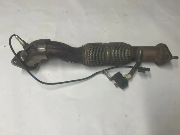 Pakoputken puristin OEM 392102M425 Hyundaiille image 2