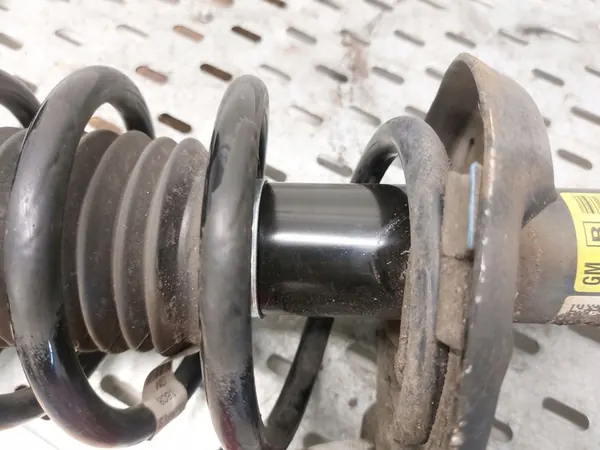 Amortisseur avant avec ressort côté droit Opel Mokka X image 5