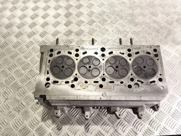 VW Motorhuvud 03L103373A för Caddy III 1.6L image 8