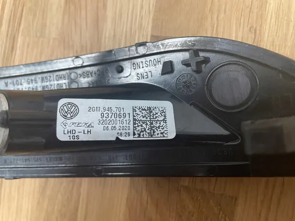 Réflecteur arrière gauche VW T-Cross OEM - Pièce d'occasion image 5