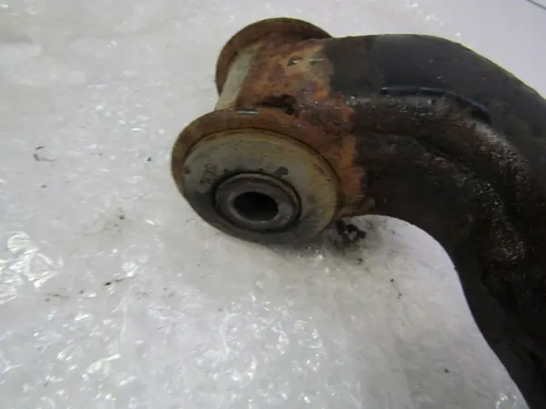 MERCEDES VITO 2 W639 Nedre Främre Vänster Kontrollarm A6393300410 image 4