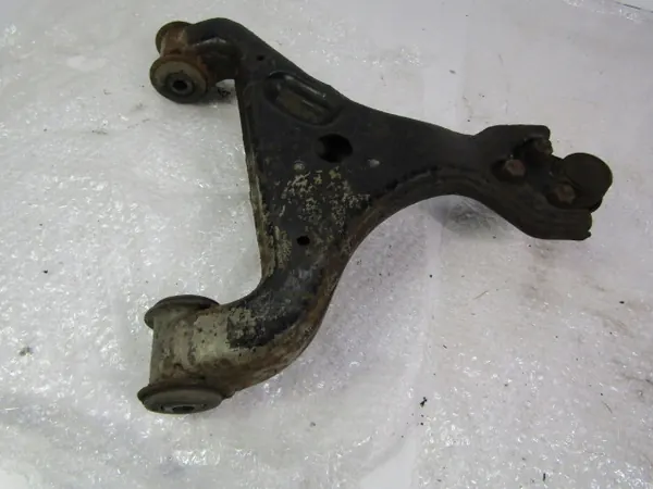 MERCEDES VITO 2 W639 Nedre Främre Vänster Kontrollarm A6393300410 image 5