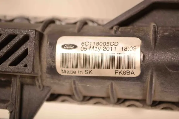 Radiador Ford Transit 2011 image 6