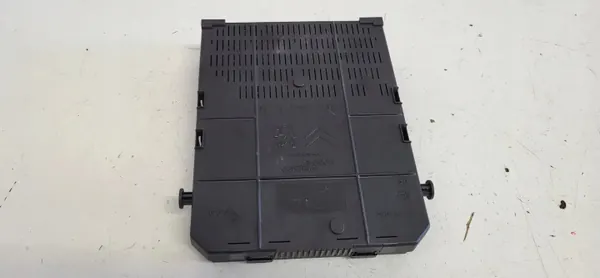 Module Confort OEM 216777914 pour Citroën C5 II Break image 4