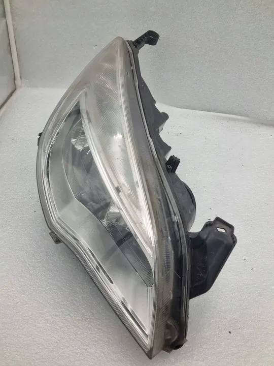 Opel Astra J 2012 oikea etuvalaisin 13253657 image 2