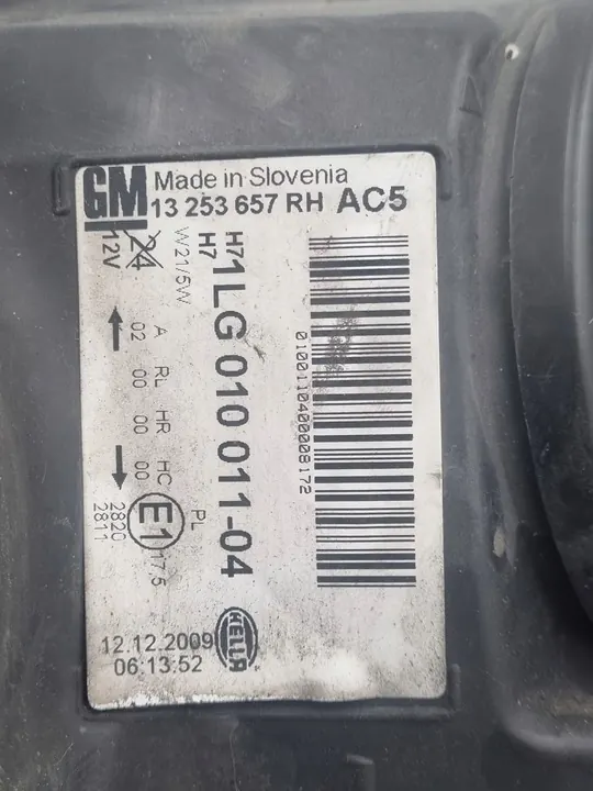 Opel Astra J 2012 oikea etuvalaisin 13253657 image 6