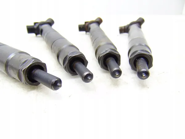 Inyector Mercedes W246 W176 CLA W117 1.8 CDI A6510701387 image 3