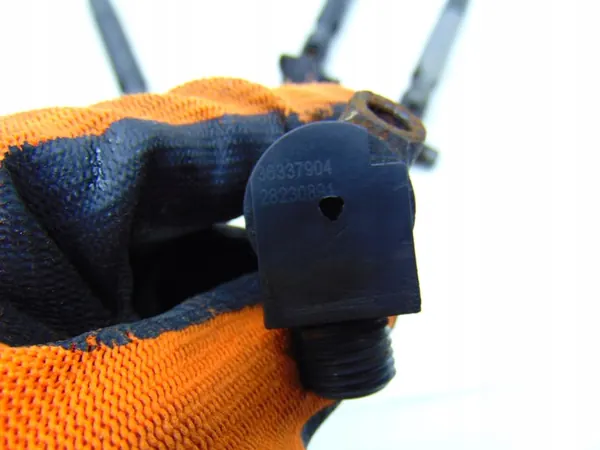 Inyector Mercedes W246 W176 CLA W117 1.8 CDI A6510701387 image 5