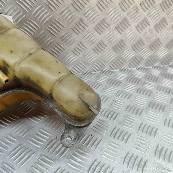 Kühlmittel-Ausgleichsbehälter Audi A8 S8 D2 1997 image 6