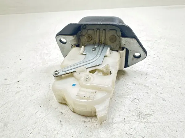 2008 Nissan X-Trail T31 Serrure de hayon MTL25397 image 2