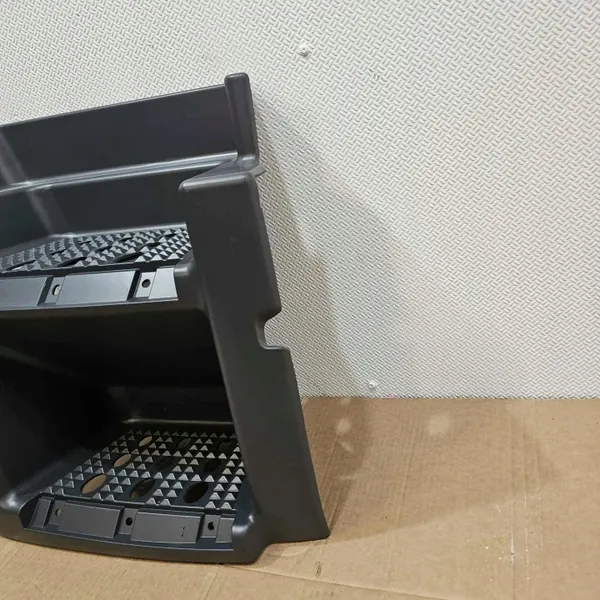 IVECO STRALIS Treeplank OEM STRALIS STOPIEŃ PRAWY - Rechterkant image 3