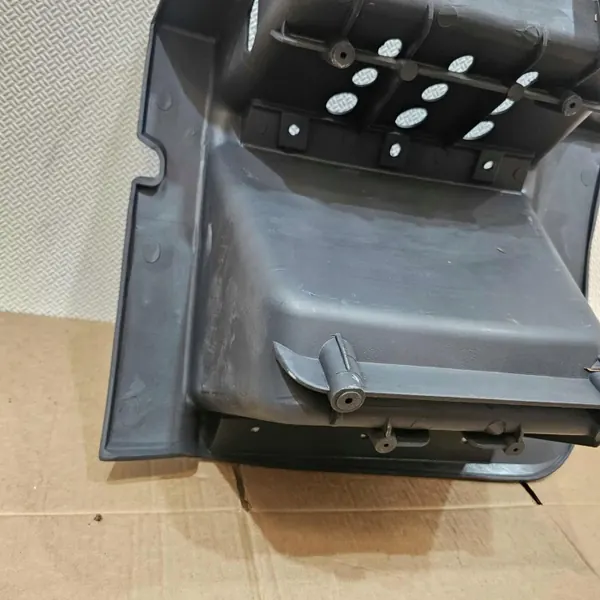 IVECO STRALIS Treeplank OEM STRALIS STOPIEŃ PRAWY - Rechterkant image 7