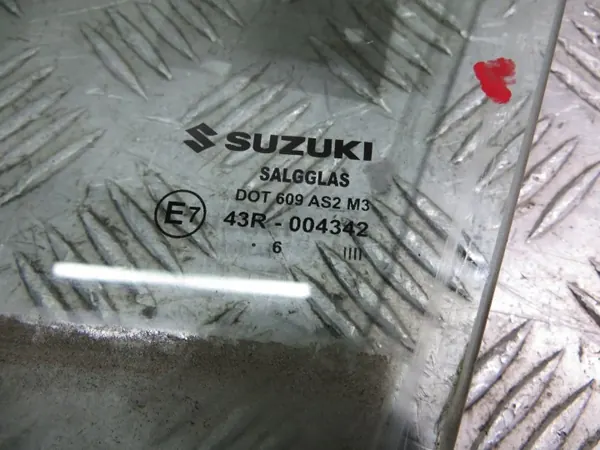 Suzuki Vitara III Vasen Etuoven Lasio OEM 206/011 image 4