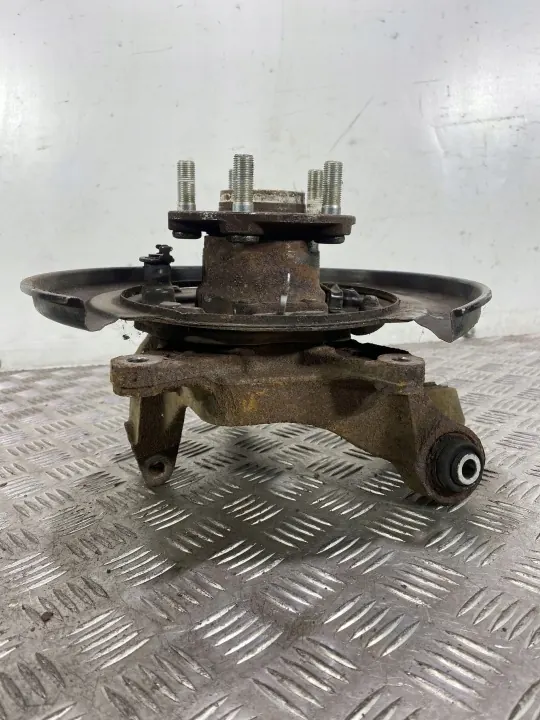 Moyeu de roue arrière Subaru FBZ20704 - Pièce OE image 4