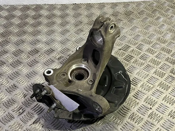 Framhjulsnav höger sida OEM 5WA407258C Cupra Formentor image 5