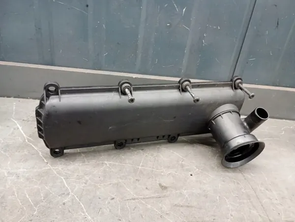 Couvercle de soupape Audi A3 8P OEM 06a103469al image 4