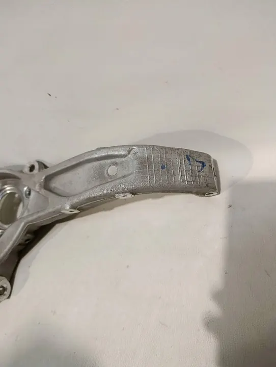 Snodo anteriore sinistro Tesla 3 1344311-00 image 4