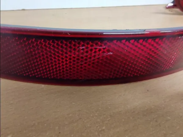 Volkswagen OE 5C6945105B reflector trasero image 6