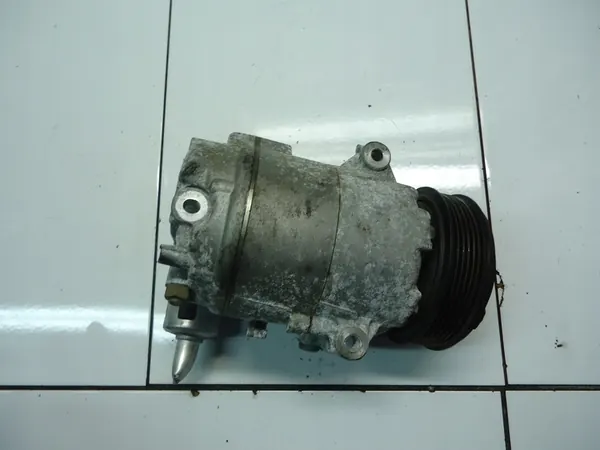 Ilmastointikompressori OPEL ASTRA IV J 1.7CDTI 13335251 image 2